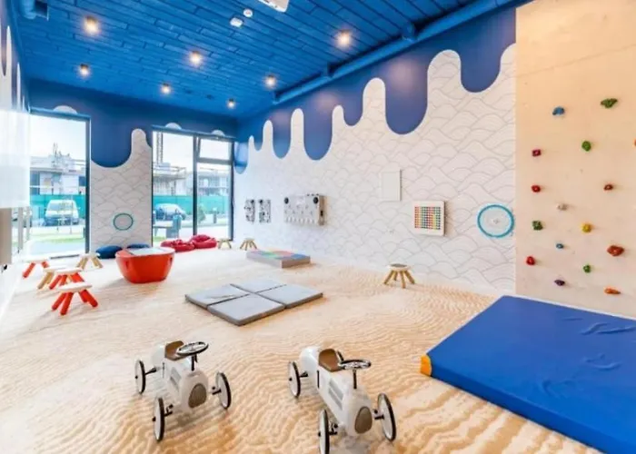 Polanki Aqua Deluxe Nielimitowany Dostep Do Basenow Darmowy Parking Kołobrzeg