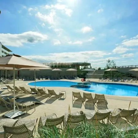 Polanki Aqua Deluxe Nielimitowany Dostep Do Basenow Darmowy Parking Appartamento Kołobrzeg