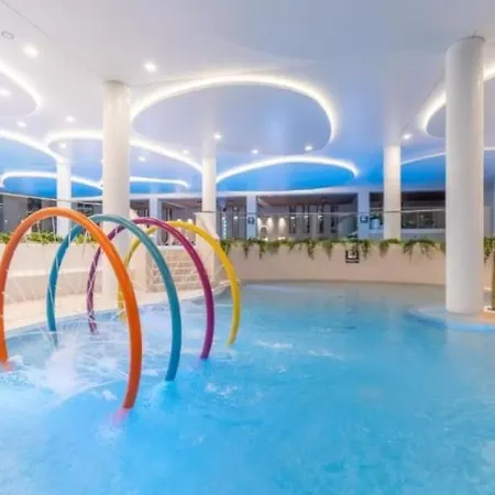 公寓 Polanki Aqua Deluxe Nielimitowany Dostep Do Basenow Darmowy Parking 科沃布热格