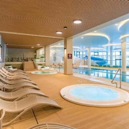 Polanki Aqua Deluxe Nielimitowany Dostep Do Basenow Darmowy Parking Kołobrzeg